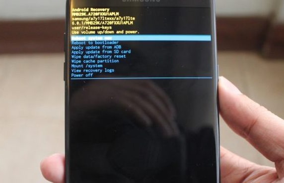 Restablecer la configuración de fábrica del Galaxy S9 y S9 Plus, incluso si no responden 4 El restablecimiento de fábrica del Galaxy S9 no responde