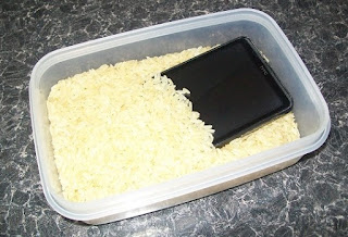 telefono en arroz teléfono se rió