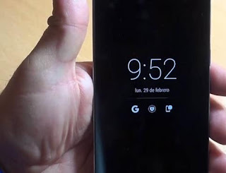 hora y notificaciones con pantalla apagada