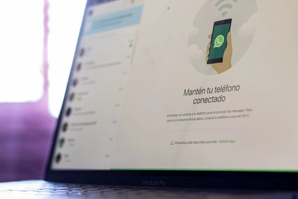 abra whatsapp a traves del sitio web en la pc