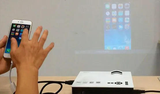 como conectar un proyector a un telefono inteligente android