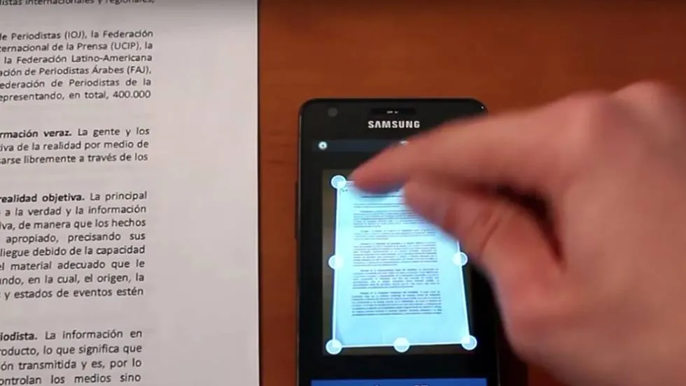 escaneo ocr de office lens para convertir hojas escritas en documentos de word